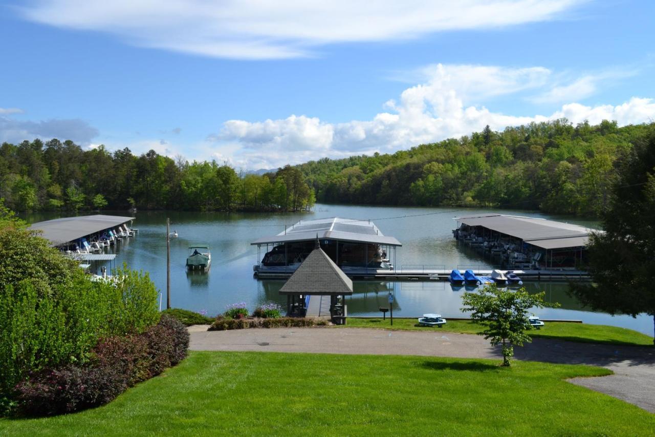 Boundary Waters Resort & Marina Hiawassee Buitenkant foto
