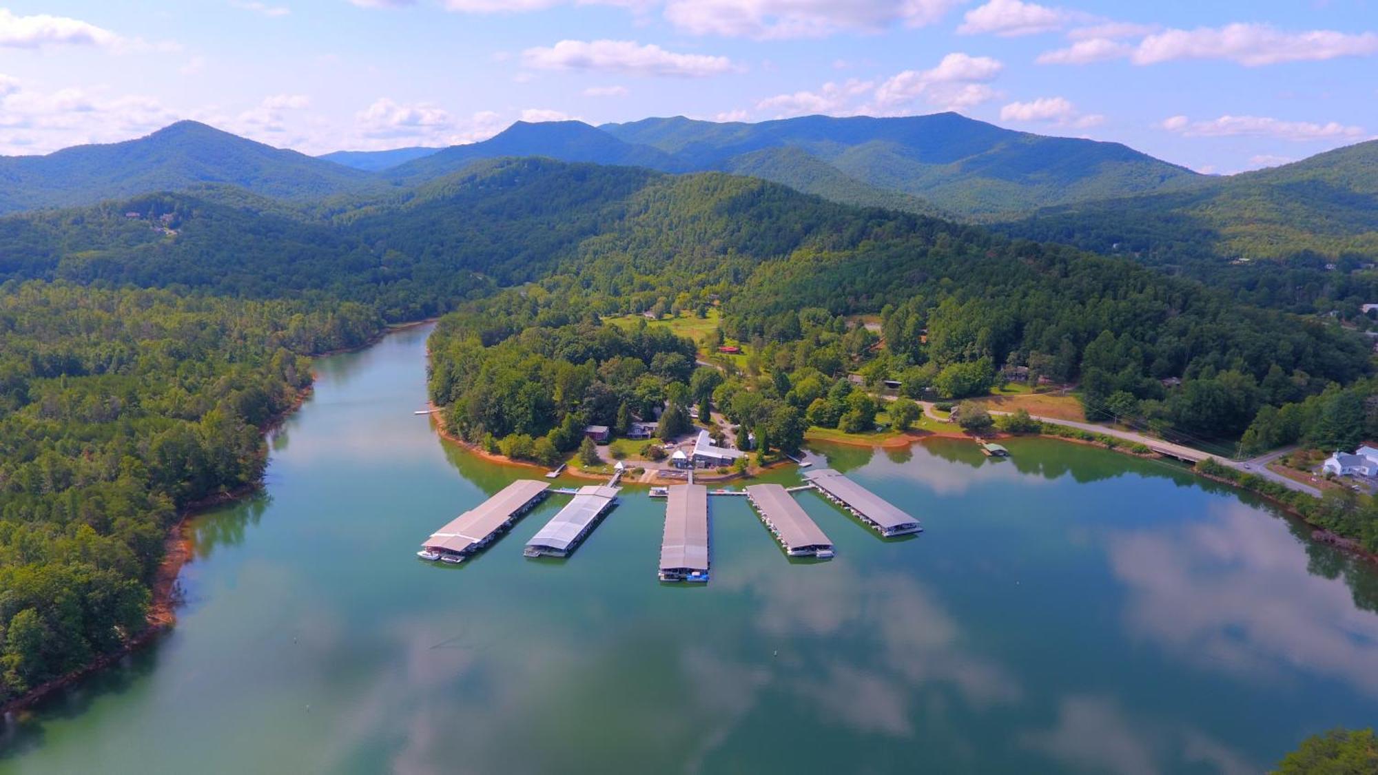 Boundary Waters Resort & Marina Hiawassee Buitenkant foto