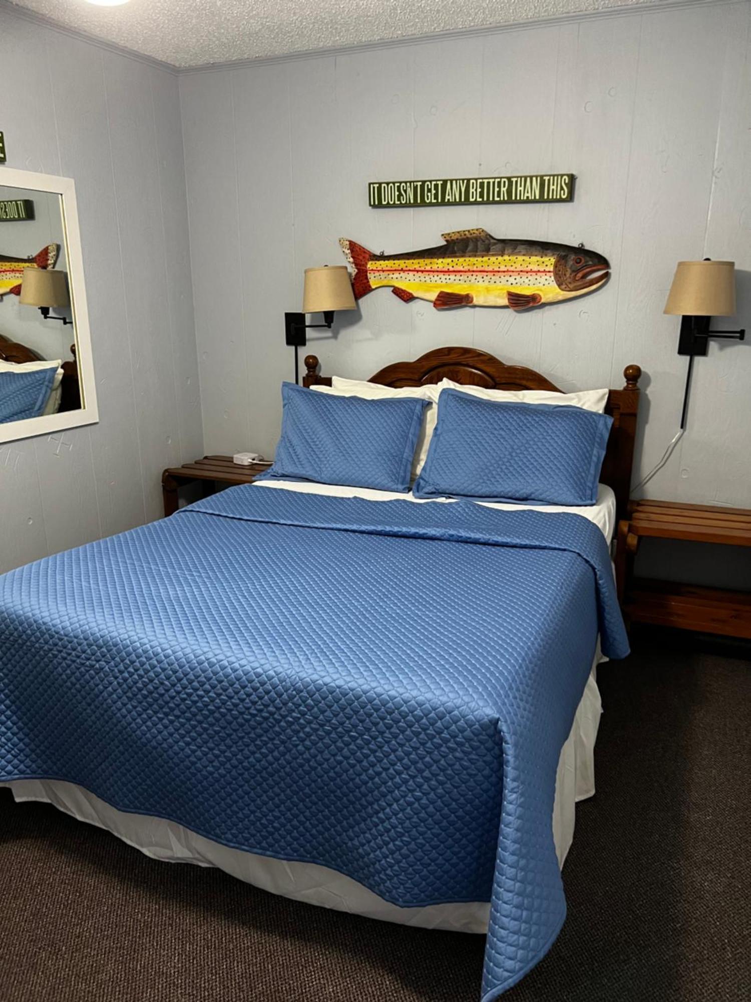 Boundary Waters Resort & Marina Hiawassee Buitenkant foto