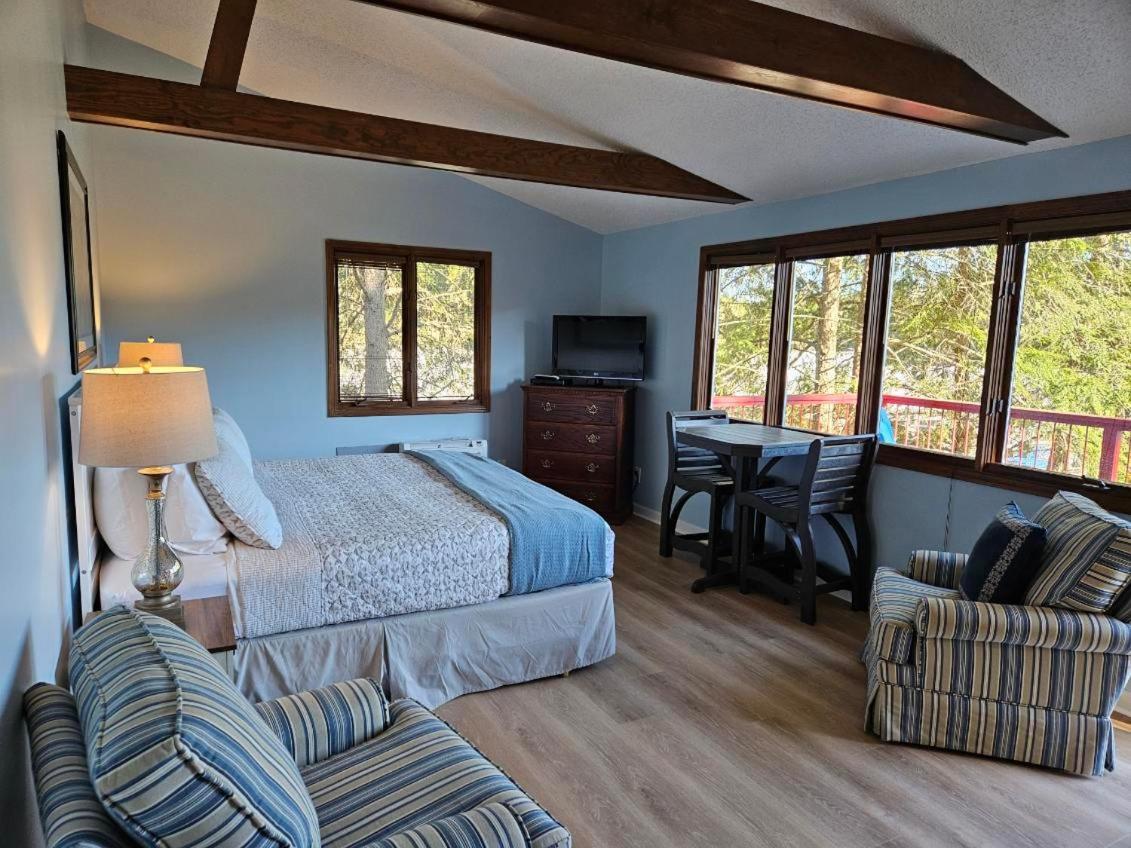 Boundary Waters Resort & Marina Hiawassee Buitenkant foto